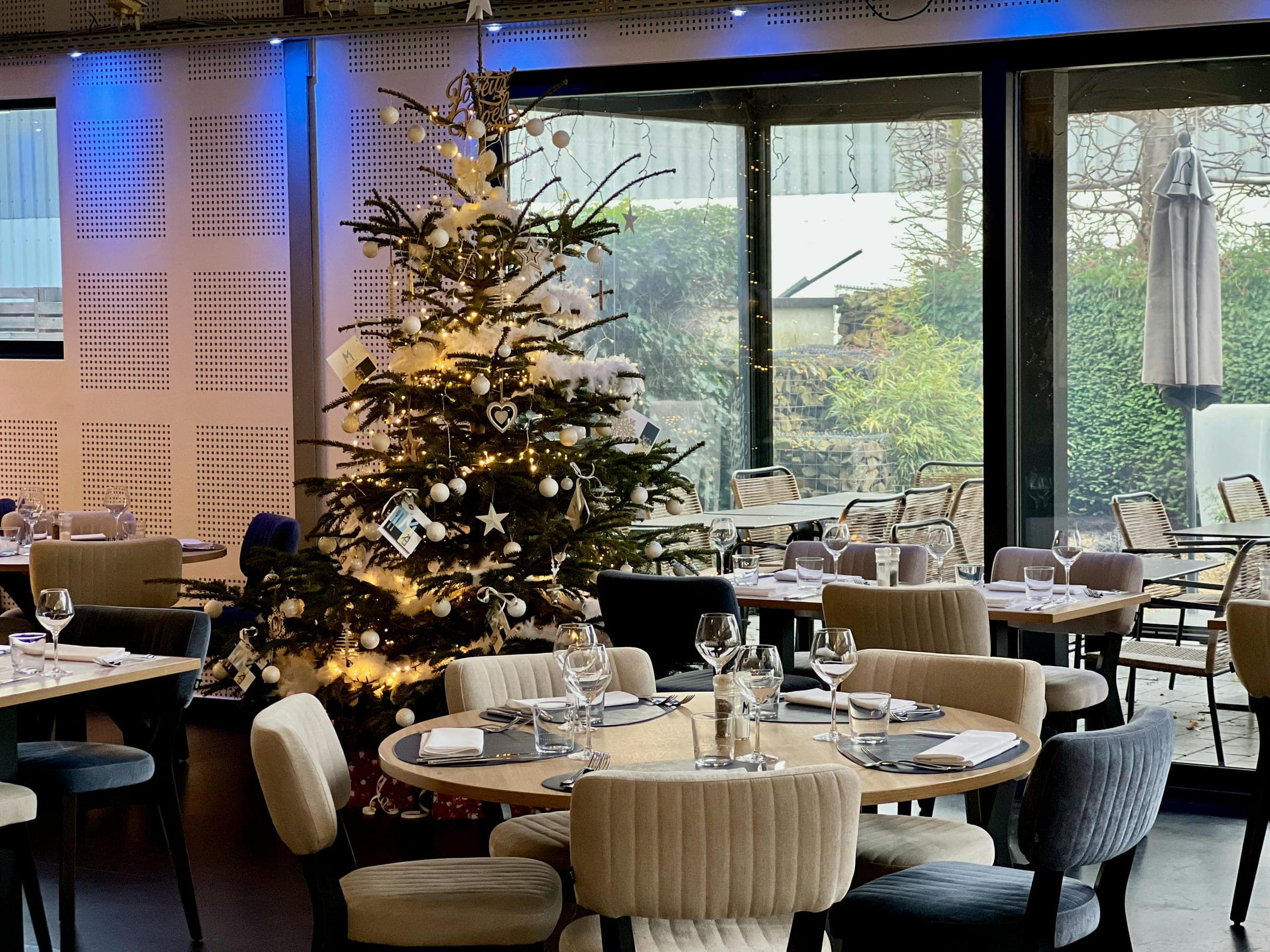 Christmas villa decoration guide for Dubai villas
