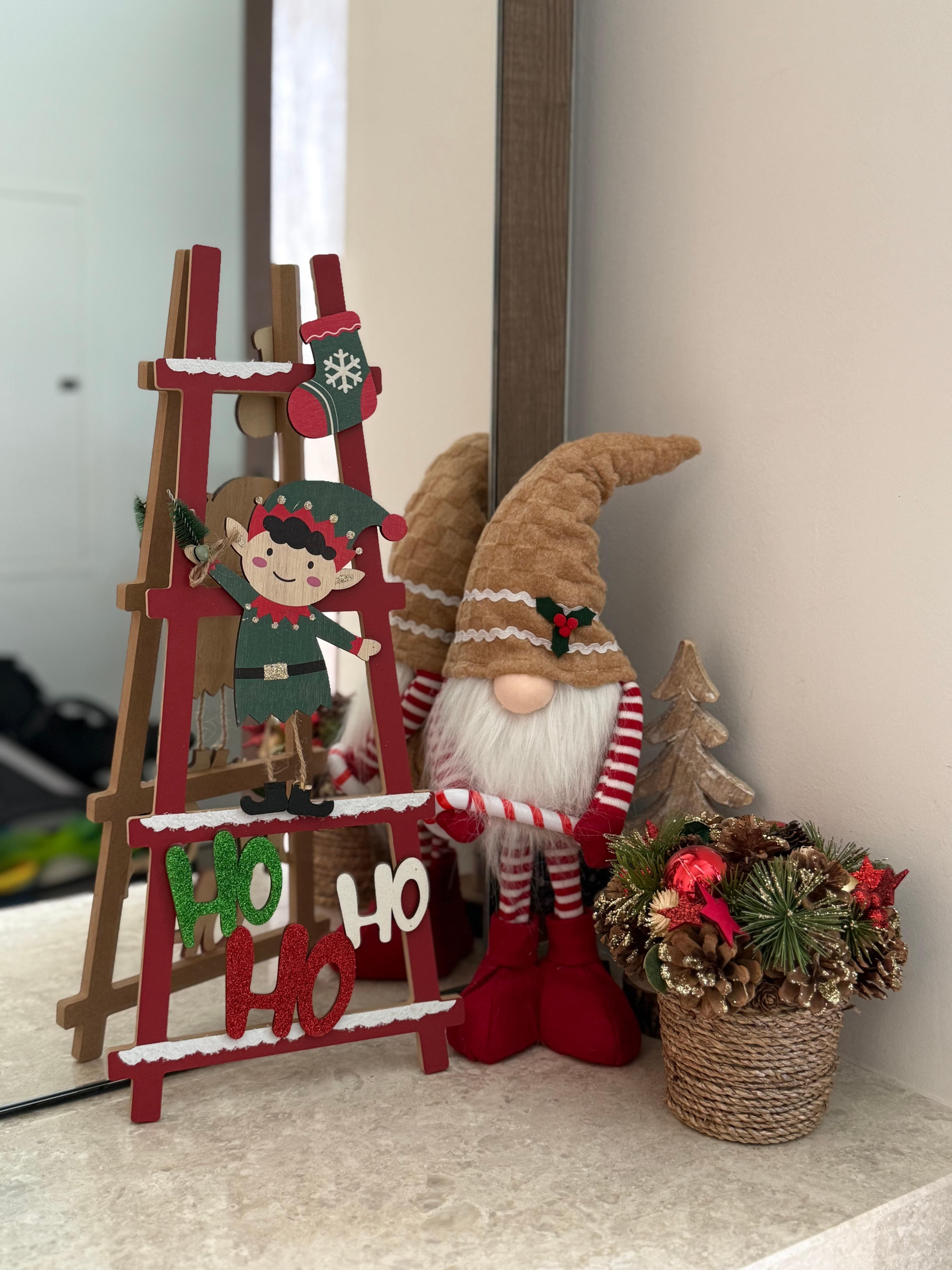Cozy Christmas home styling in Dubai
